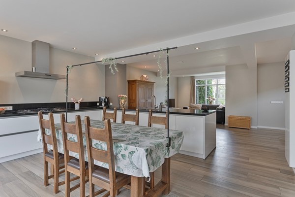 Medium property photo - Burgemeester van Ginnekenstraat 11, 6021 AH Budel